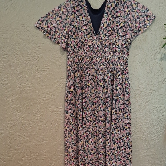 Lane Bryant Women's Navy Dress with Floral Accents Size 22/24 - Picture 1 of 9